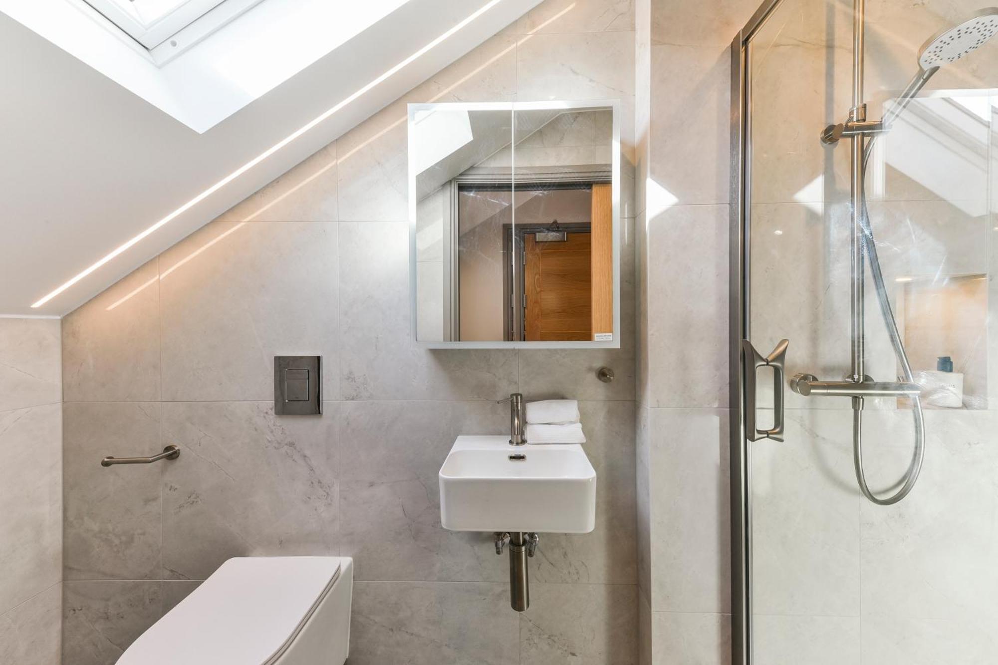 18 Onestay Maida Vale London
